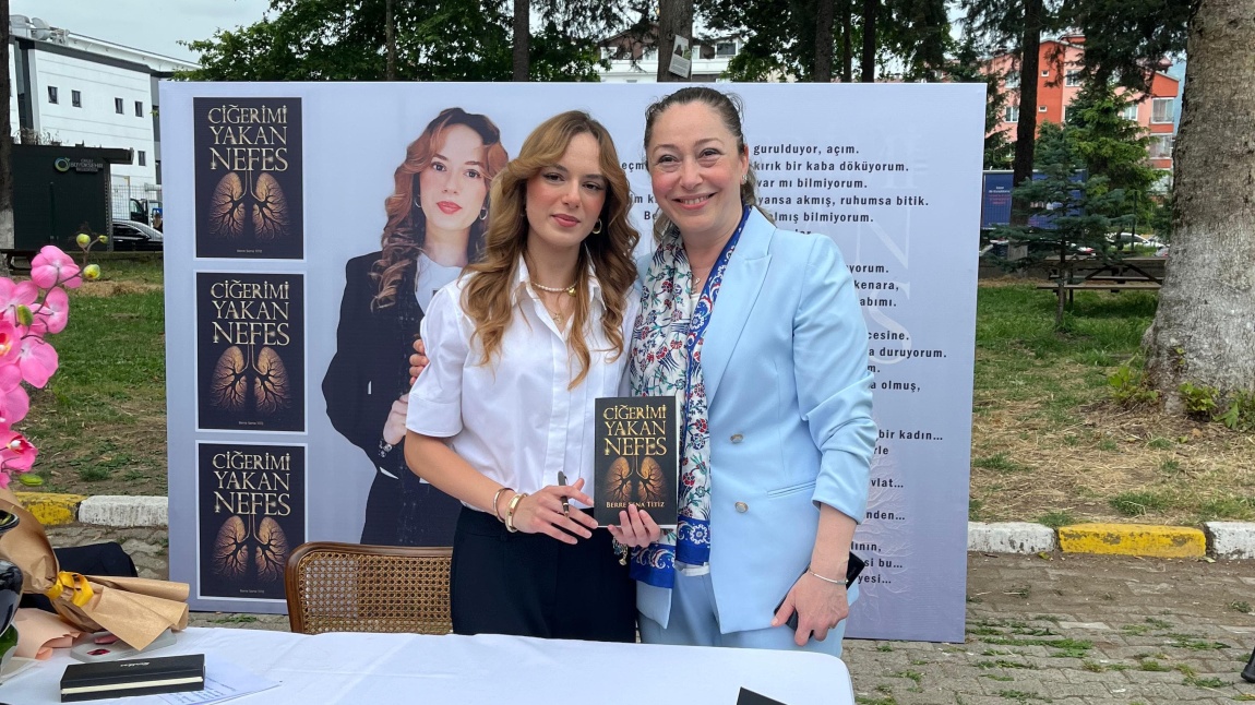 Berre Sena Titiz'in İmza Töreni